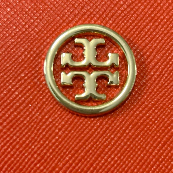 New Tory Burch Robinson Zip Coin Wallet – Orange Saffiano Leather - Picture 9 of 9